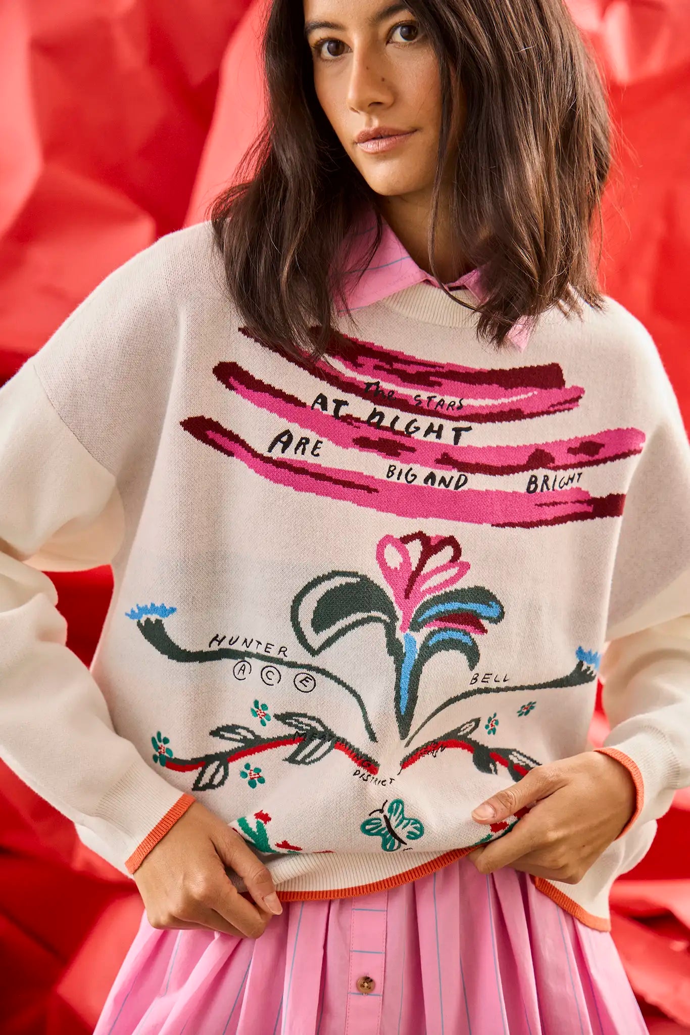 The Elizabeth Sweater is a crewneck with a pull-over design in the anniversary print.