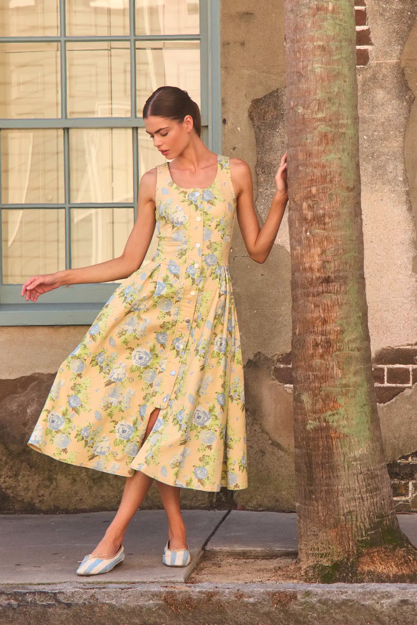 The Thompson Dress in Garden Rose Periwinkle.